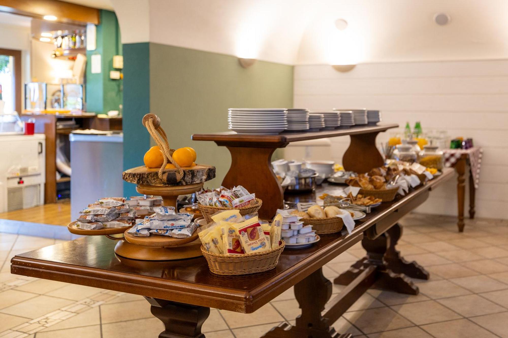 Albergo Villa Edy Tremezzo Buitenkant foto